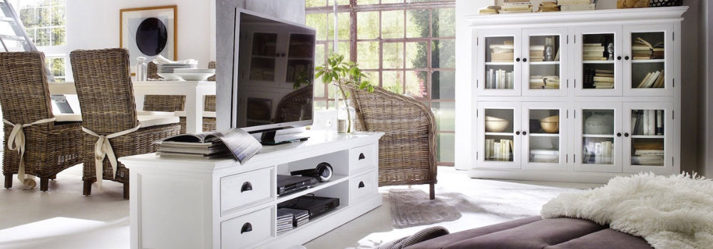 Möbel und Wohnaccessoies im Landhausstil