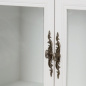 Preview: verzierter Schrank Preview: verzierter Schrank