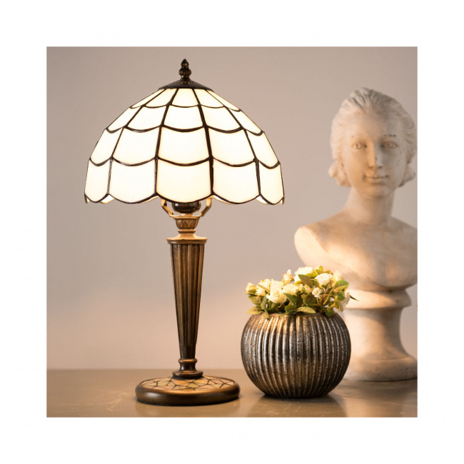 Weiße Mosaik Tischlampe im Tiffany Stil