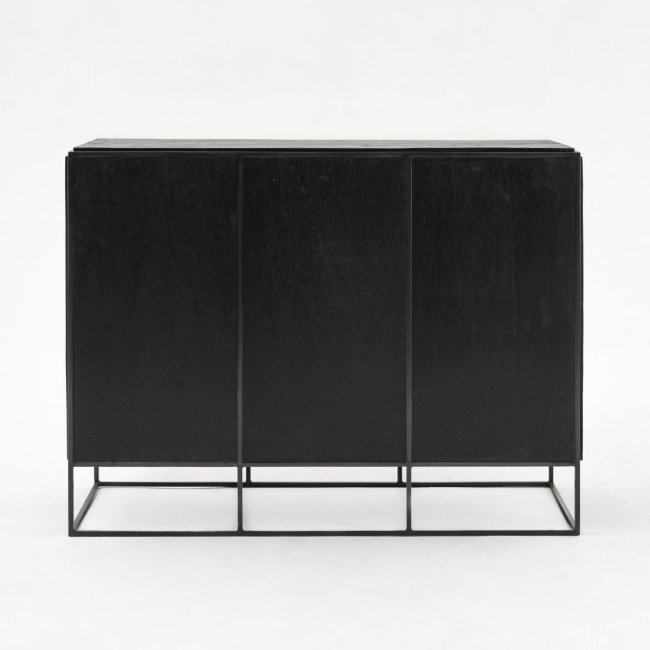 Massives Sideboard