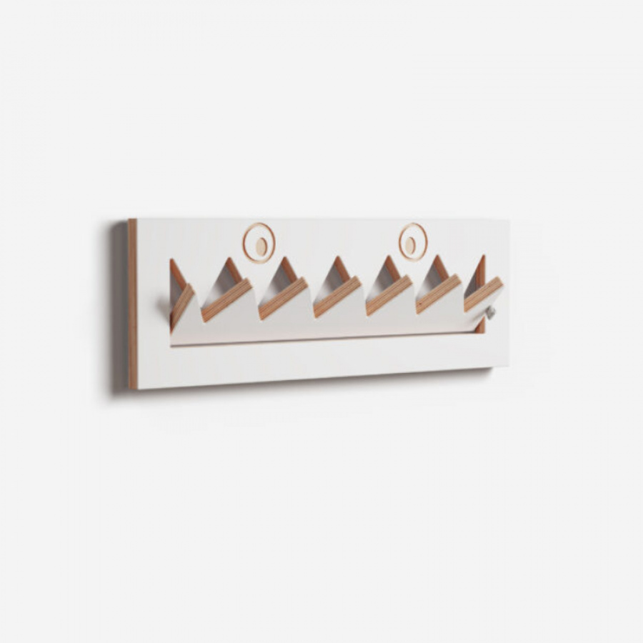 Weiße Garderobe Fläpps by Ambivalenz Garderobe im Monster-Look