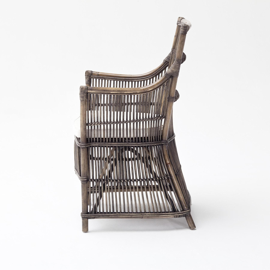 Eleganter Rattan Stuhl Eleganter Rattan Stuhl