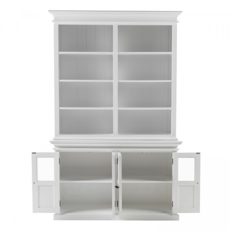Buffetschrank im Landhausstil Buffetschrank im Landhausstil