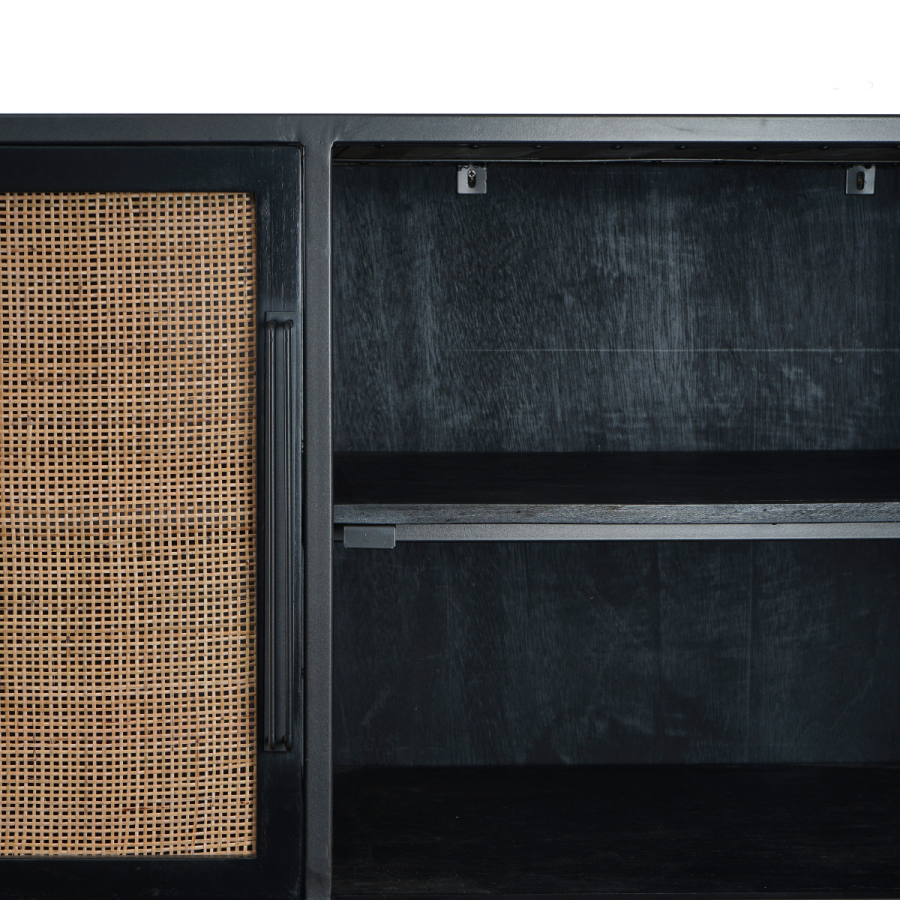 Industrial Buffet / Anrichte mit Rattan schwarz Industrial Buffet / Anrichte mit Rattan schwarz
