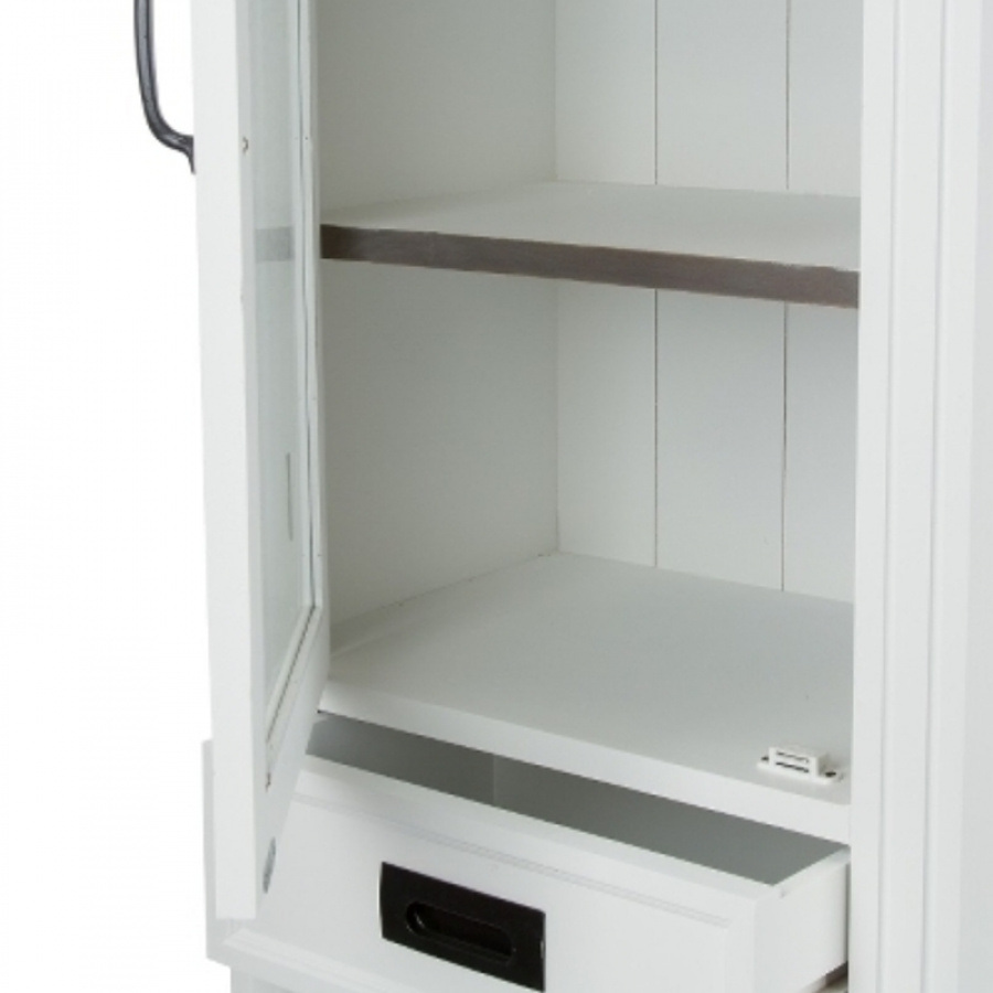 Vitrine mit Glastür Vitrine mit Glastür
