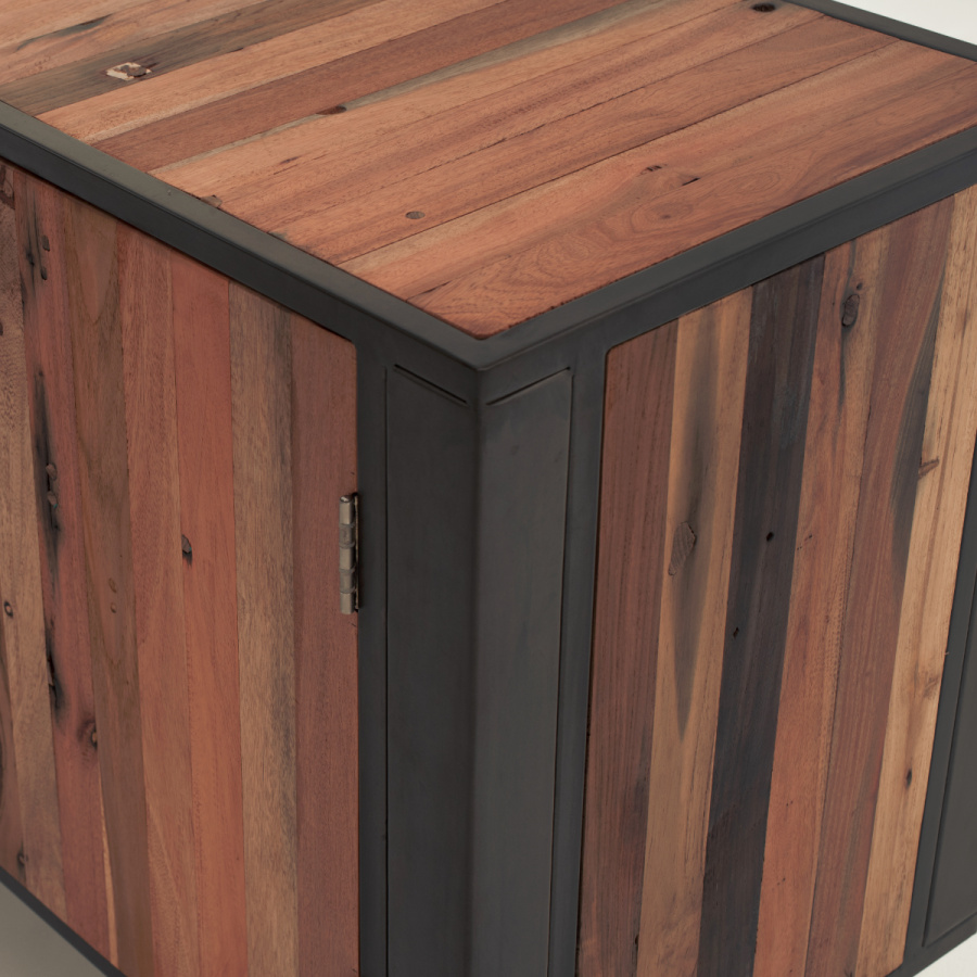 Industrial TV Bank aus Eisen und recyceltem Holz 200cm Industrial TV Bank aus Eisen und recyceltem Holz 200cm