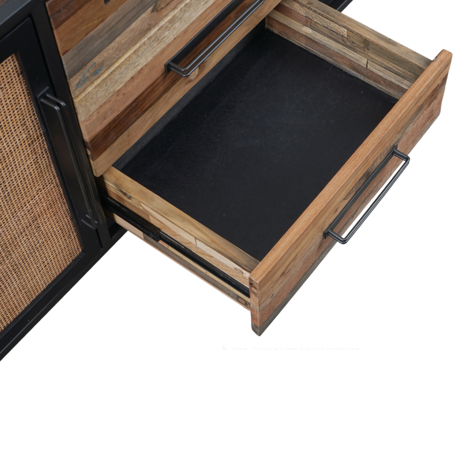 Industrial Sideboard aus Holz, Eisen und Rattan Industrial Sideboard aus Holz, Eisen und Rattan